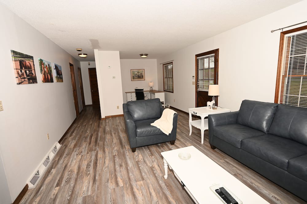 Photo of Livingroom in North Haven