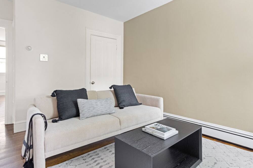 Photo of Livingroom in Dorchester