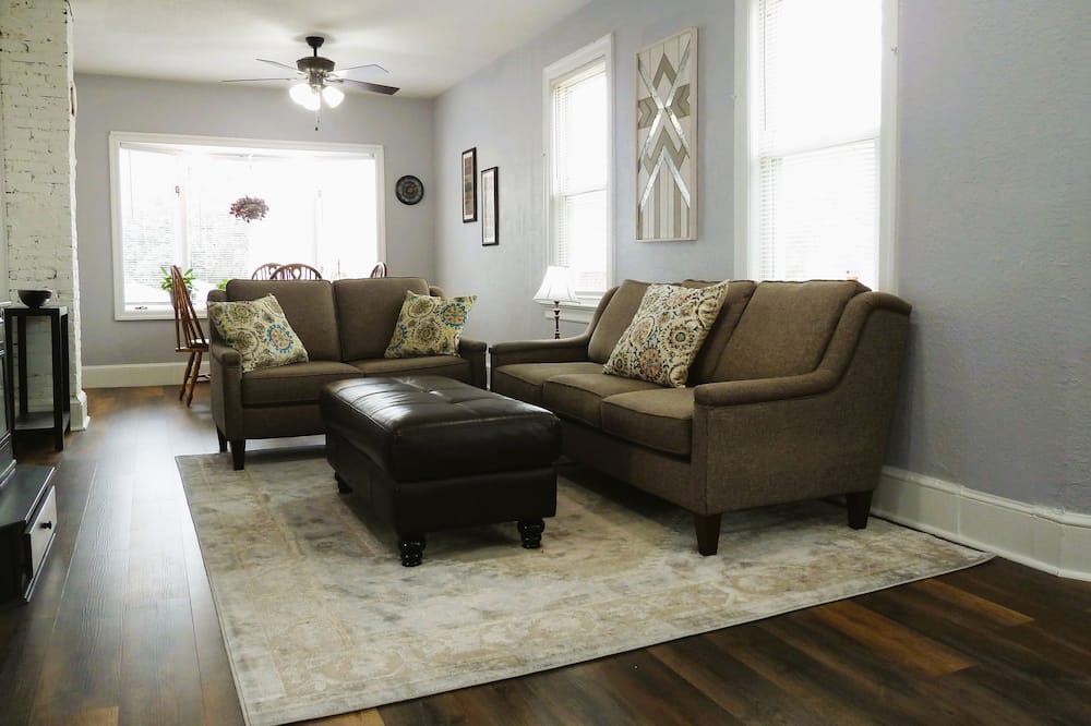 Photo of Livingroom in Mount Holly