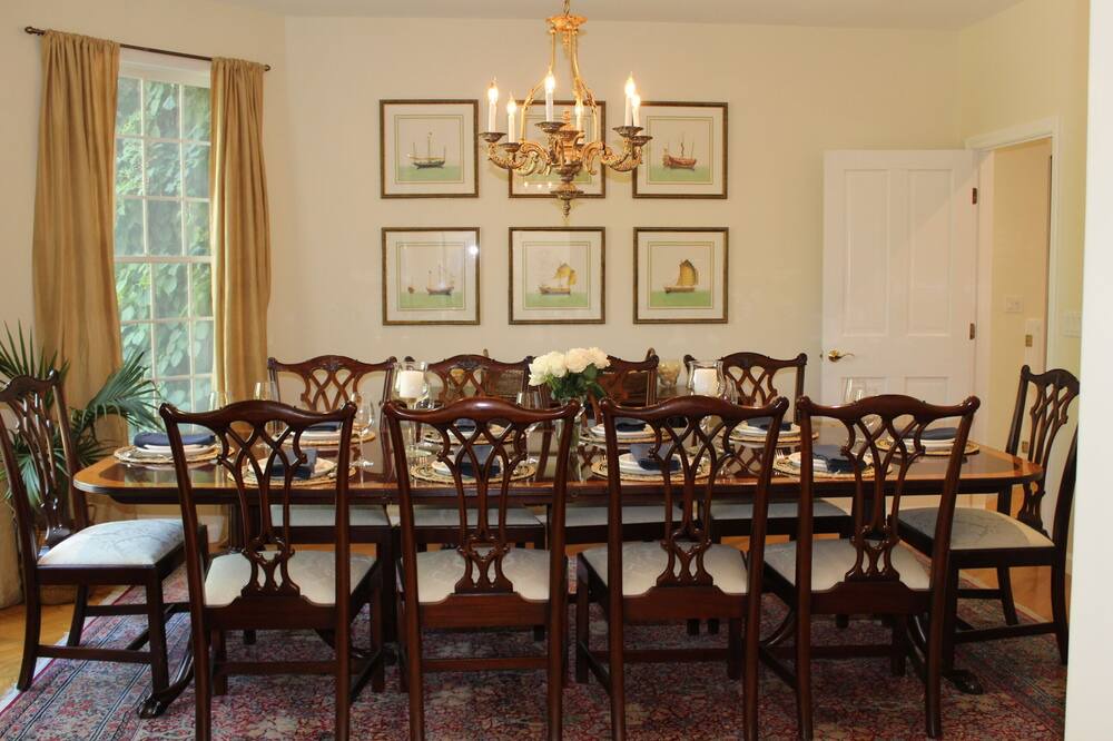 Photo of Bedroom in Tisbury