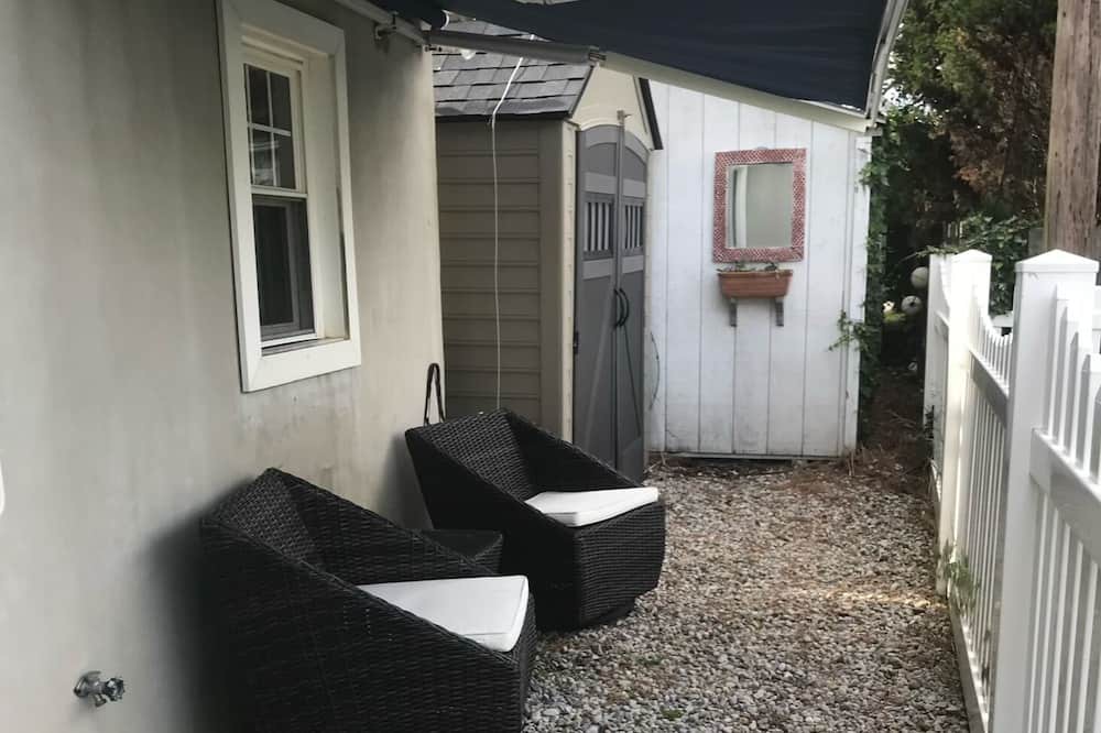 Photo of Patio Balcony in Sea Bright