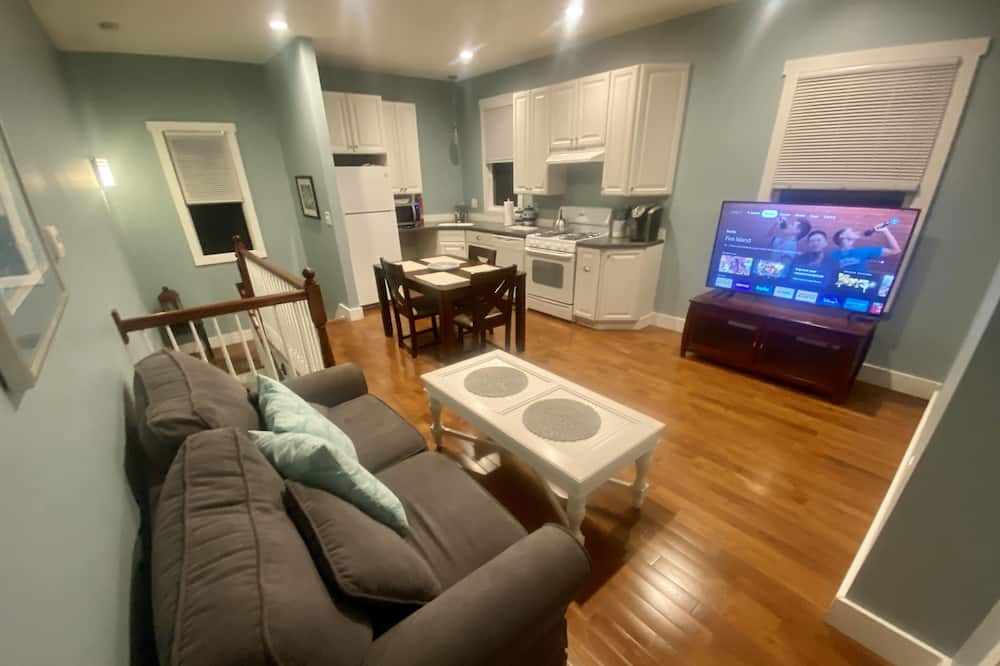 Photo of Livingroom in Sea Bright