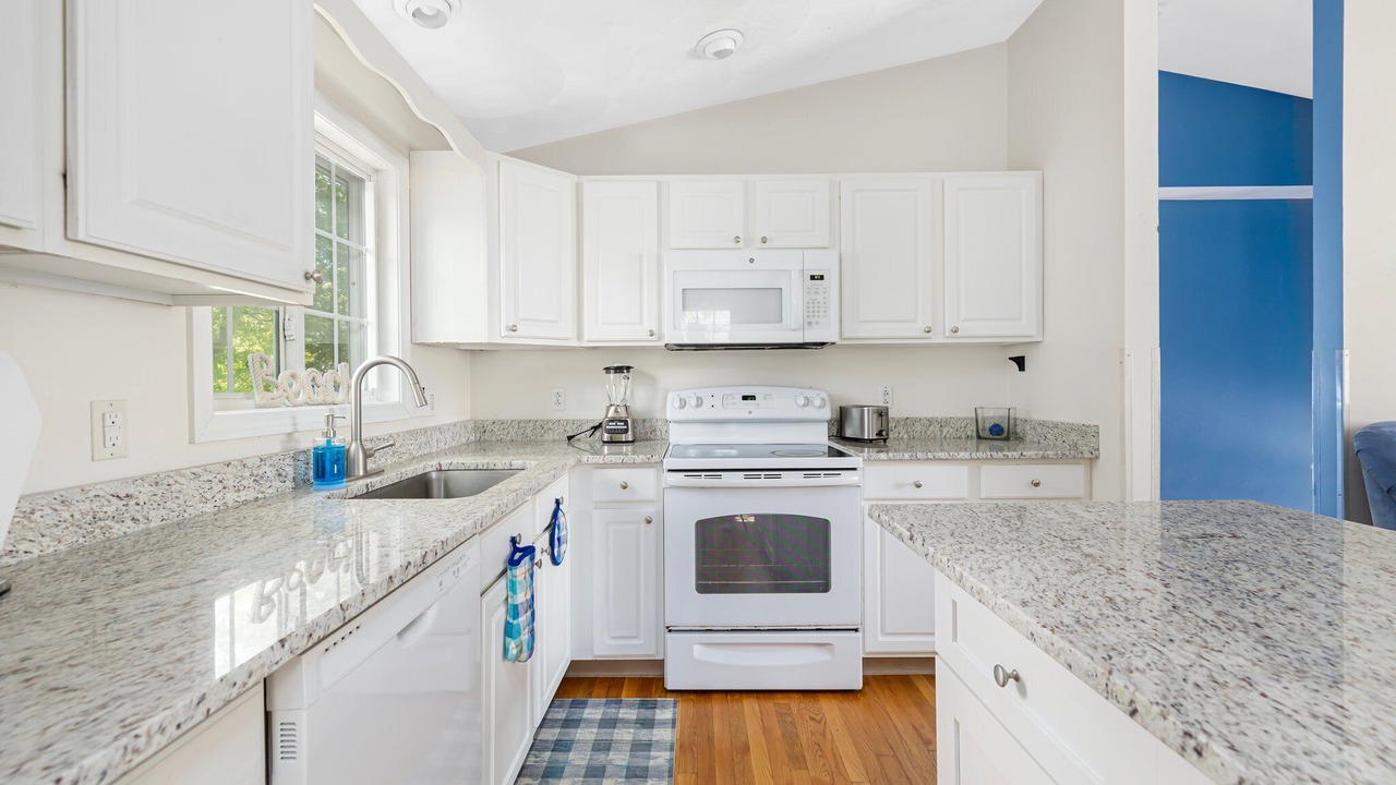 Photo of Kitchen in Saunderstown