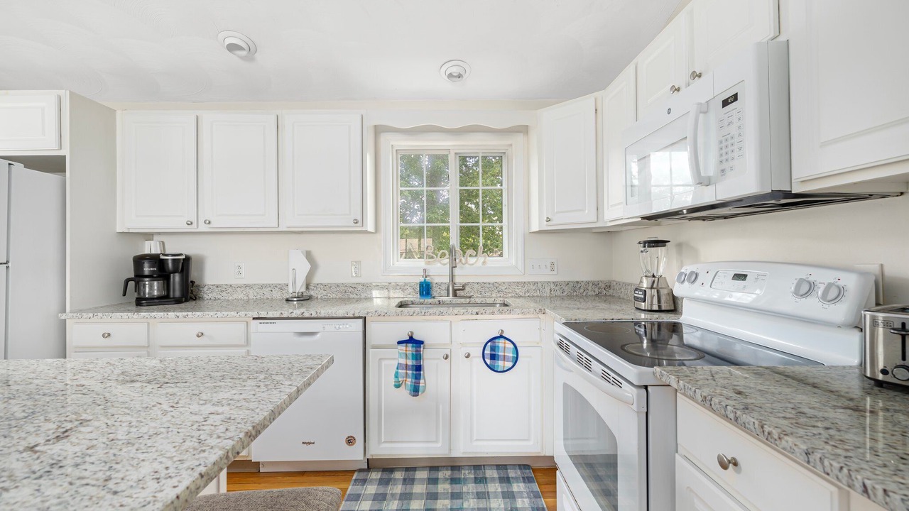 Photo of Kitchen in Saunderstown