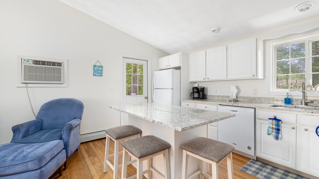 Photo of Kitchen in Saunderstown