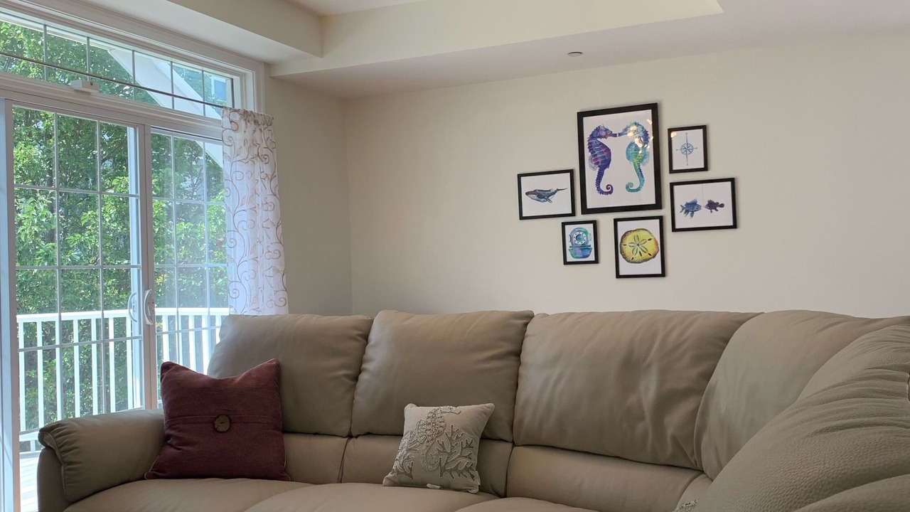 Photo of Livingroom in Hampton