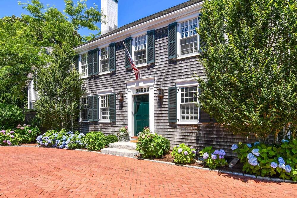 Photo of Others in Edgartown