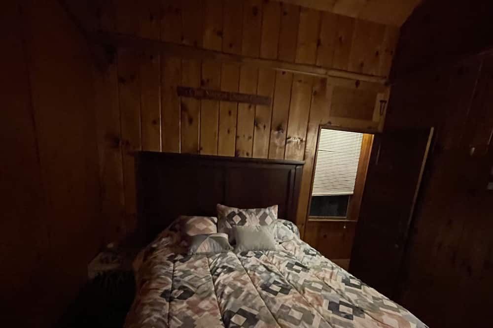 Photo of Bedroom in North Sebago