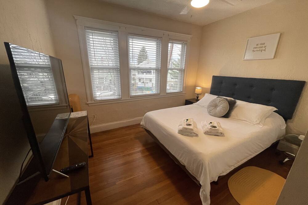 Photo of Bedroom in South Medford