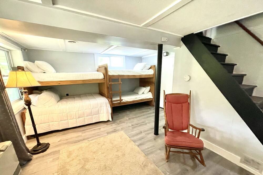 Photo of Bedroom in Intervale