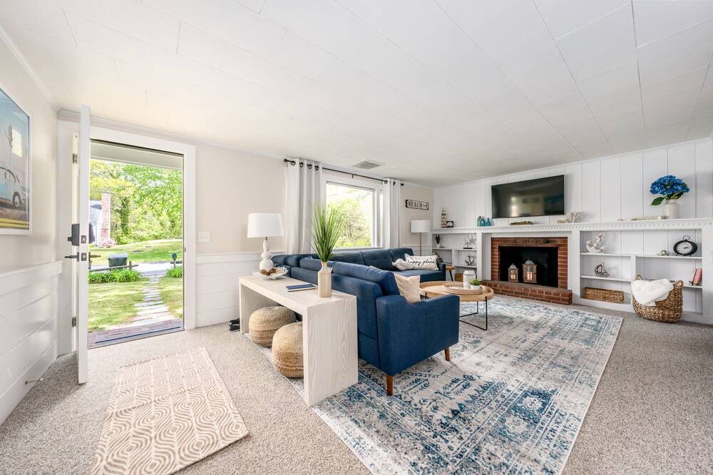 Photo of Bedroom in West Yarmouth