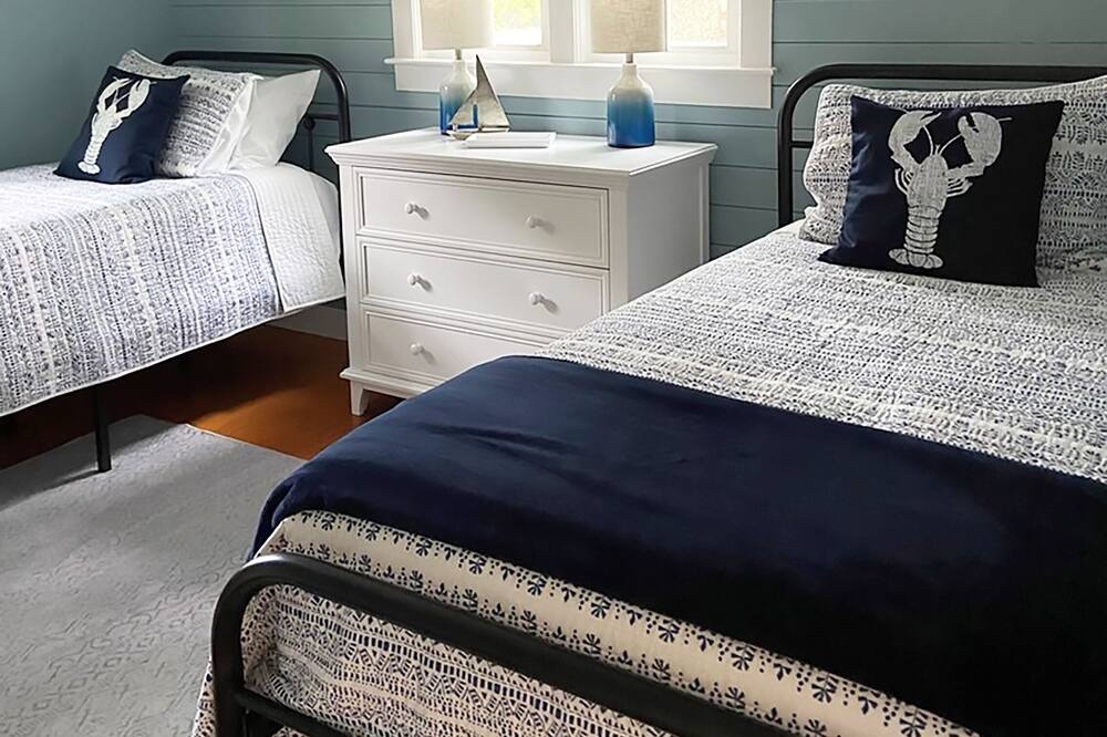 Photo of Bedroom in West Yarmouth