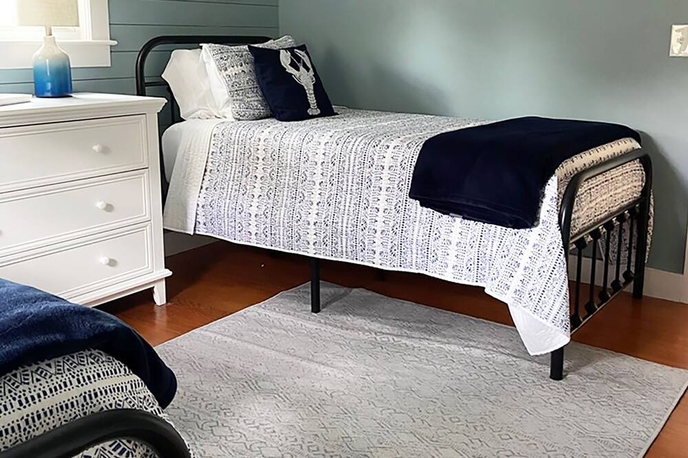 Photo of Bedroom in West Yarmouth