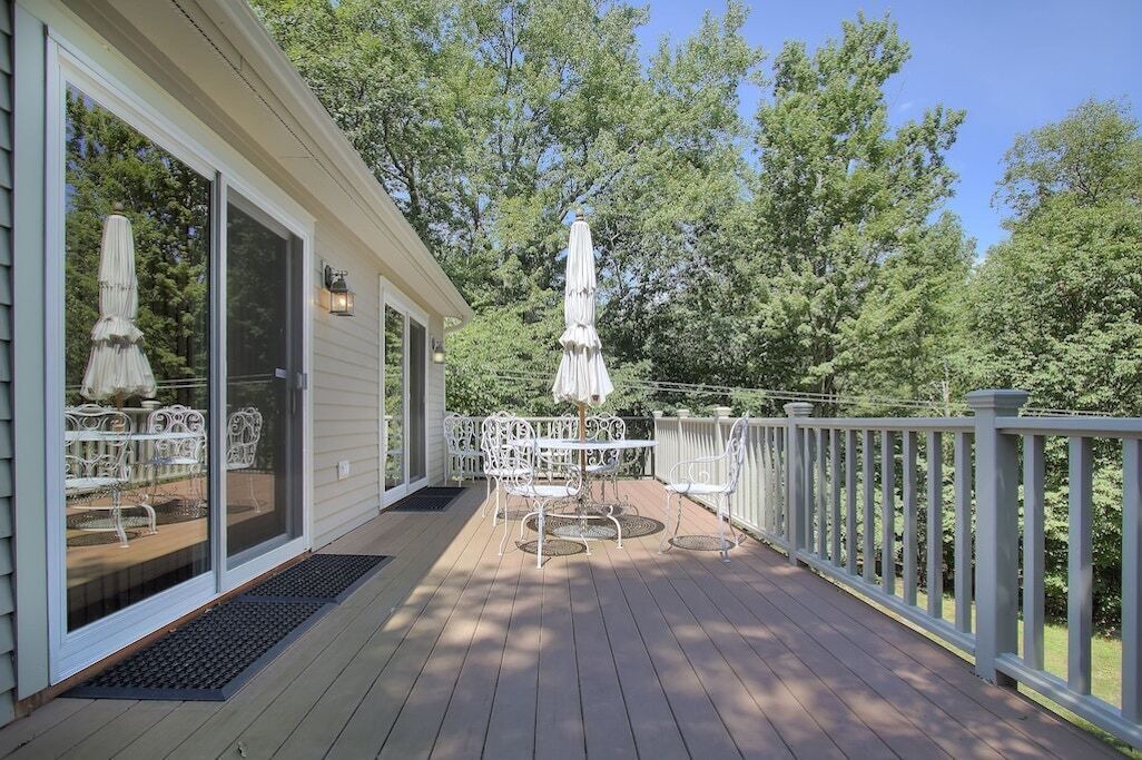 Photo of Patio Balcony in Copake Lake