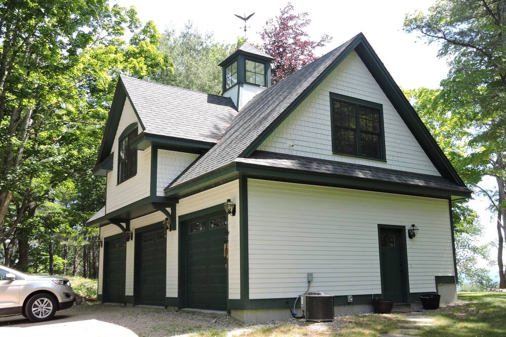 Photo of Others in Moultonborough