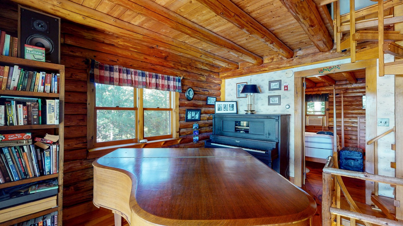 Photo of Kitchen in Moultonborough