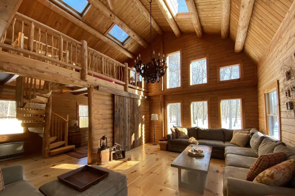 Photo of Livingroom in Bartlett