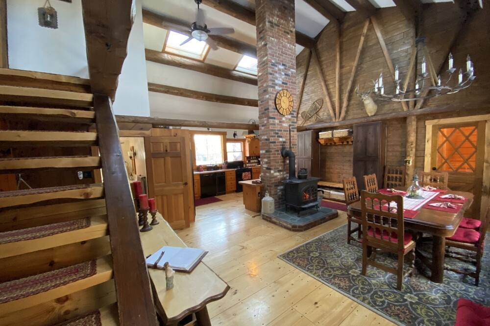 Photo of Livingroom in Bartlett