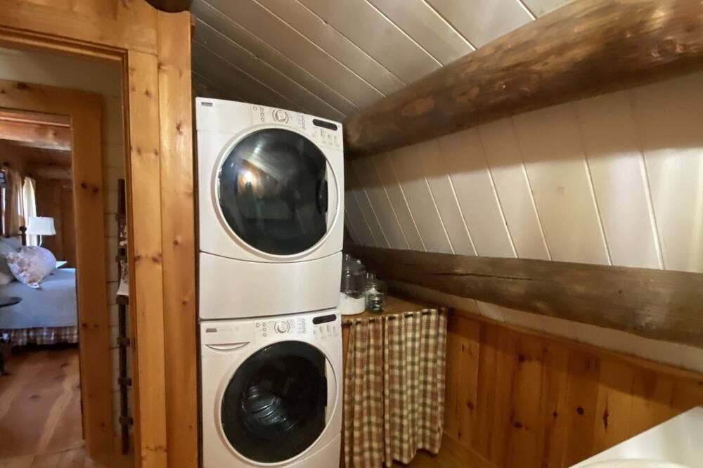 Photo of Bathroom in Bartlett