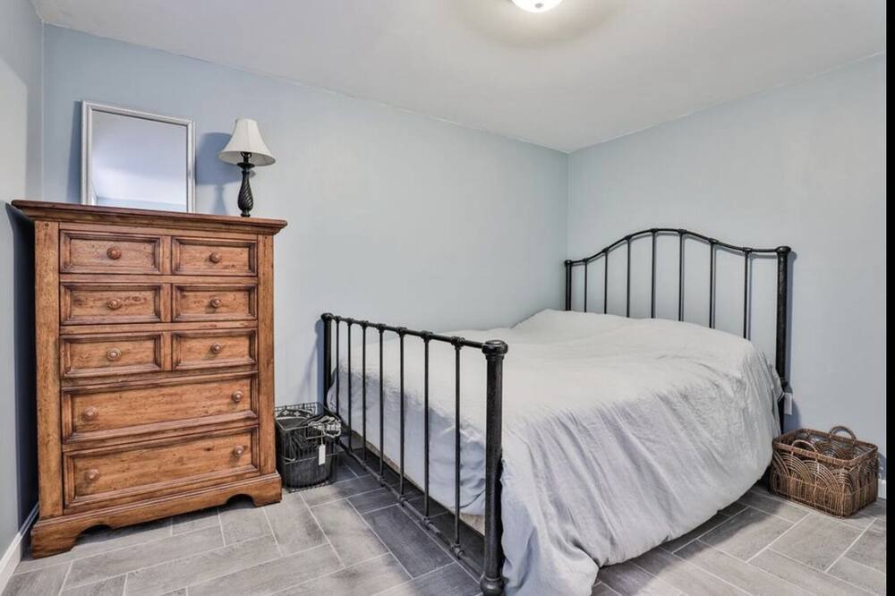 Photo of Bedroom in Locke Lake Colony