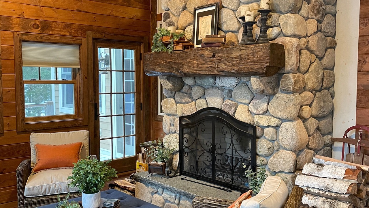 Photo of Livingroom in Saranac Lake