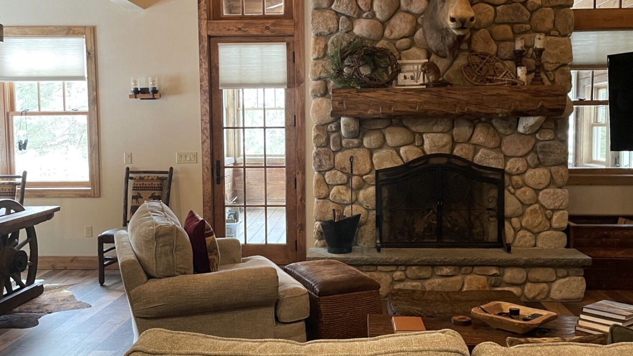 Photo of Livingroom in Saranac Lake