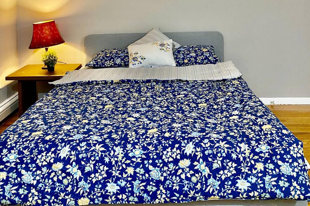 Photo of Bedroom in Hamden