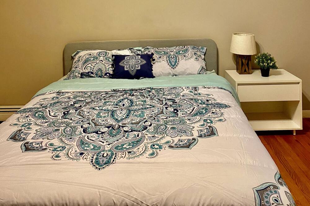 Photo of Bedroom in Hamden