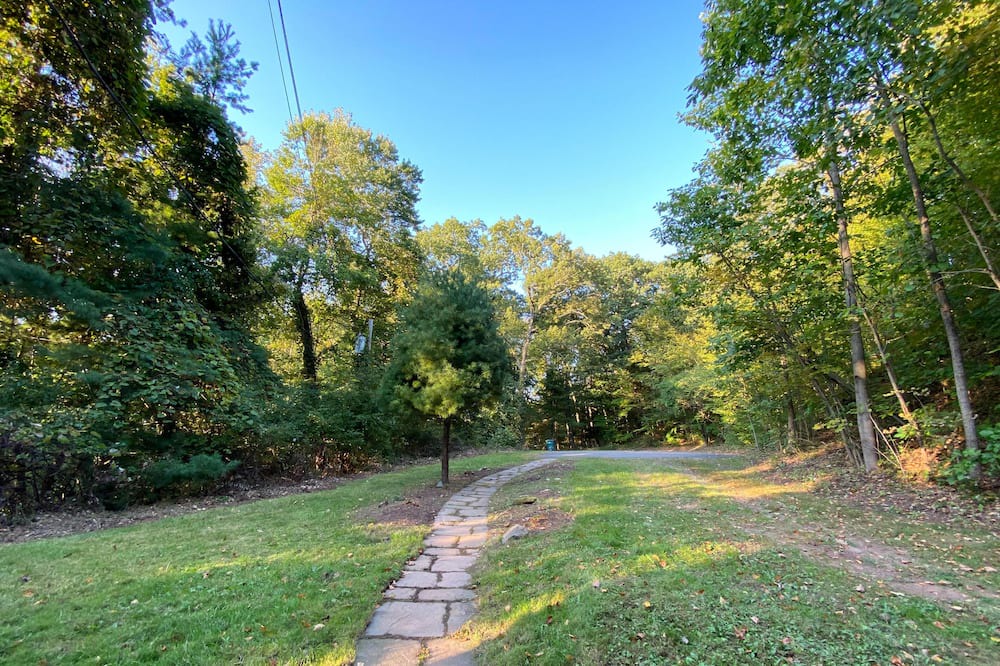 Photo of Outdoor in Hamden