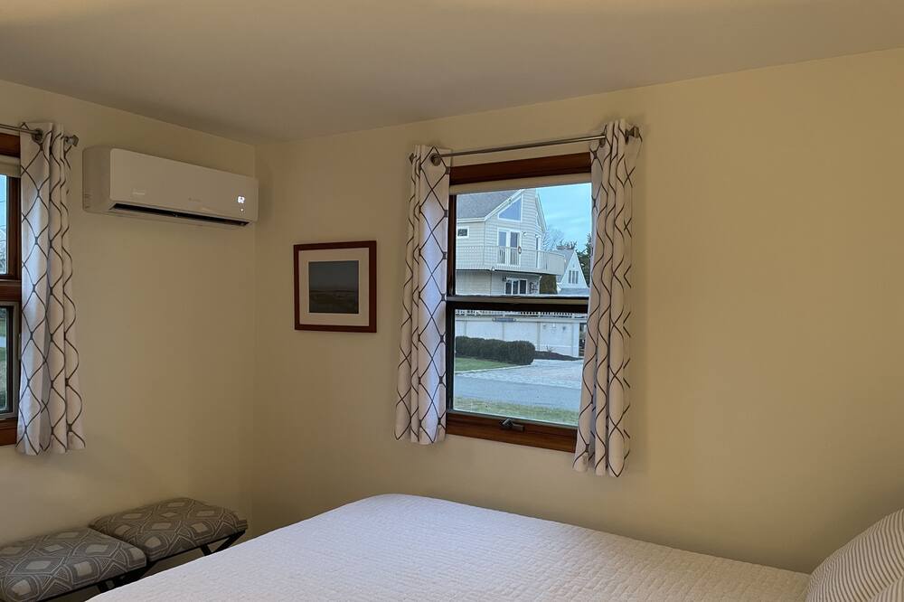 Photo of Bedroom in Charlestown