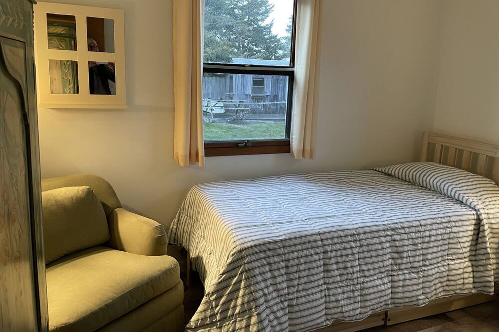 Photo of Bedroom in Charlestown