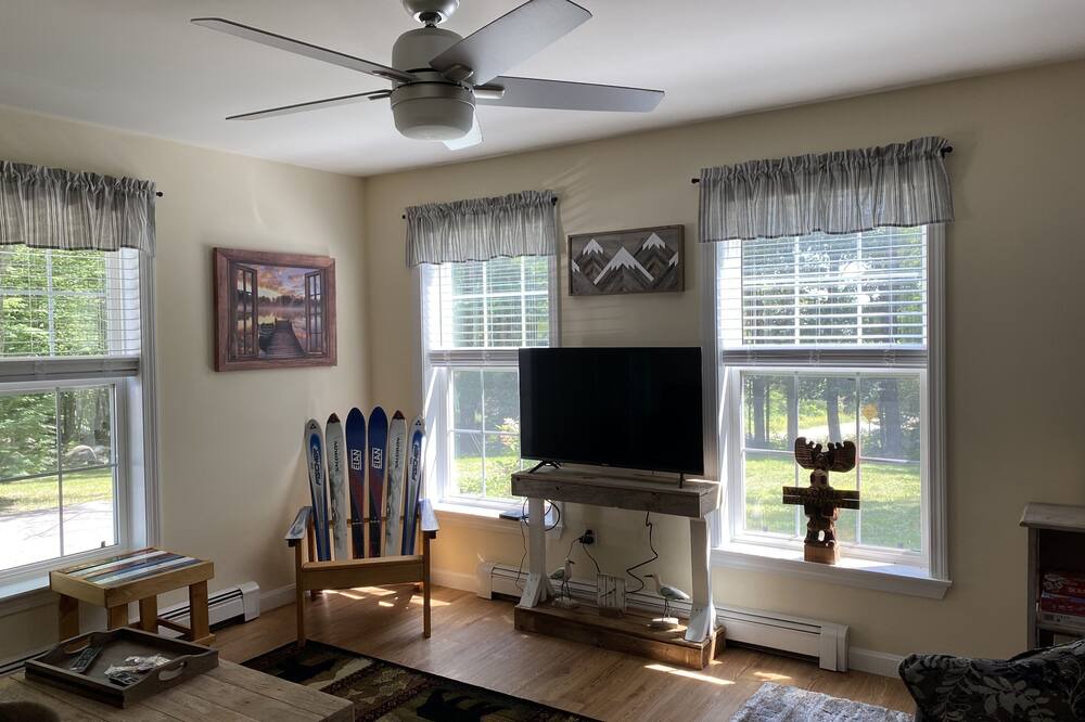 Photo of Livingroom in Newbury