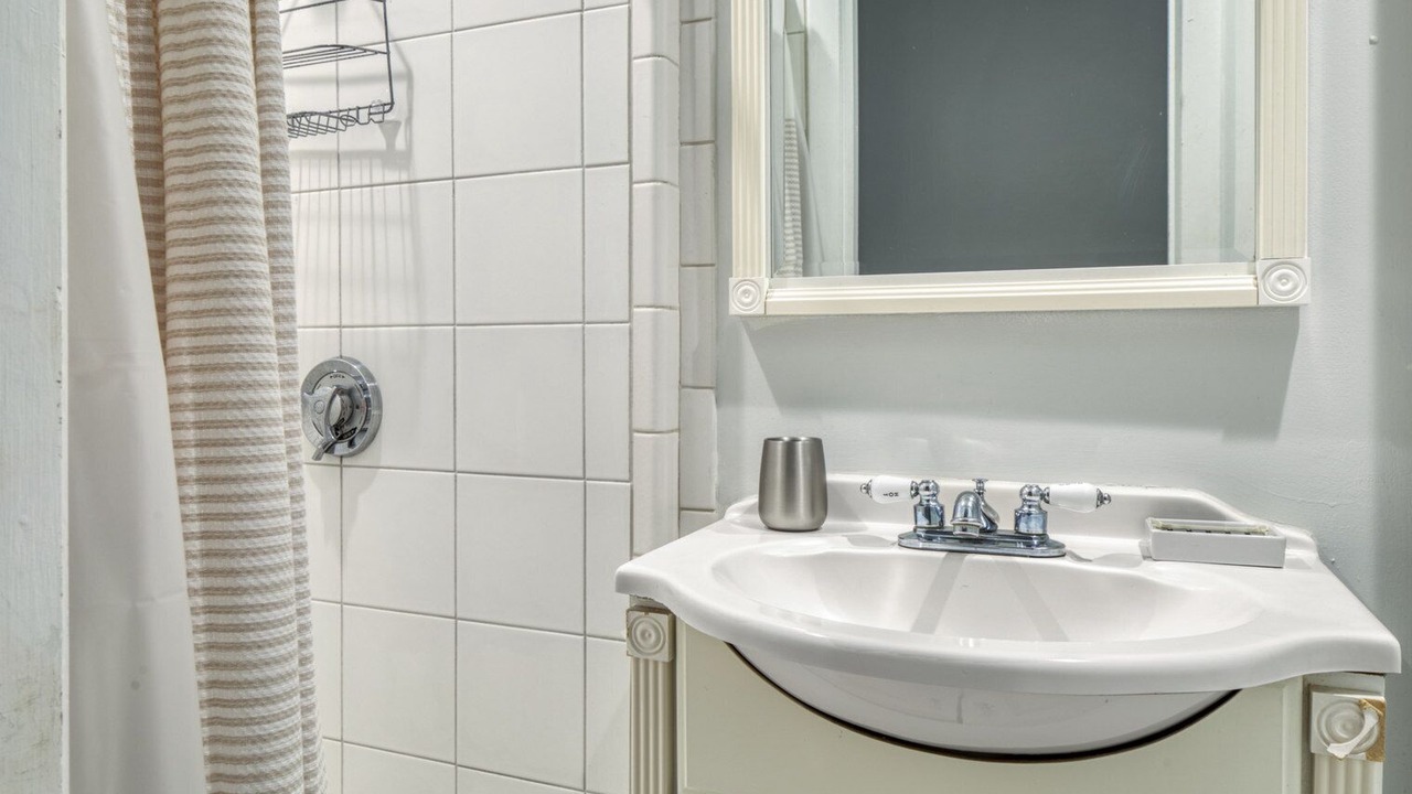 Photo of Bathroom in North End