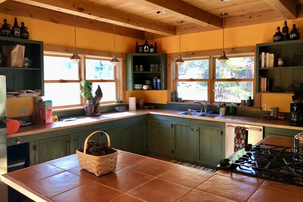 Photo of Kitchen in Johnson
