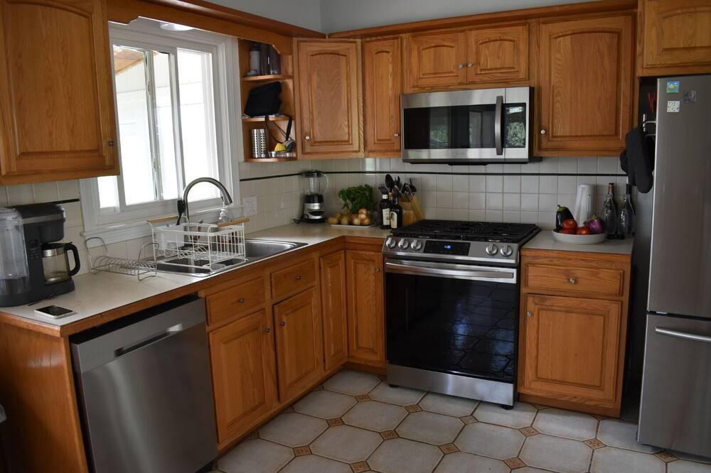 Photo of Kitchen in Little Compton