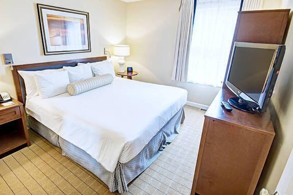Photo of Bedroom in The Point