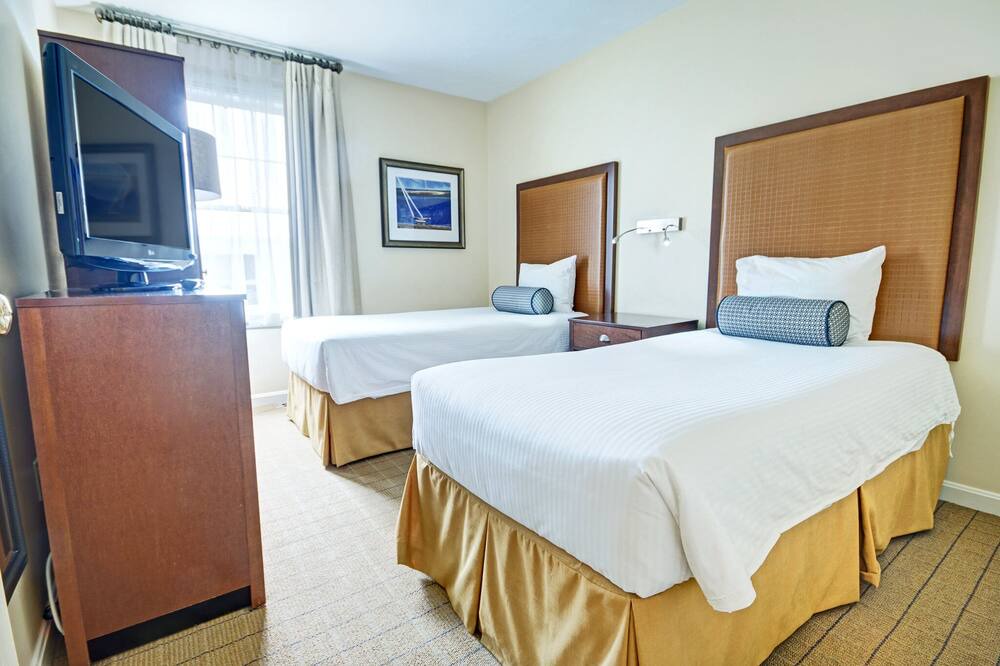 Photo of Bedroom in The Point