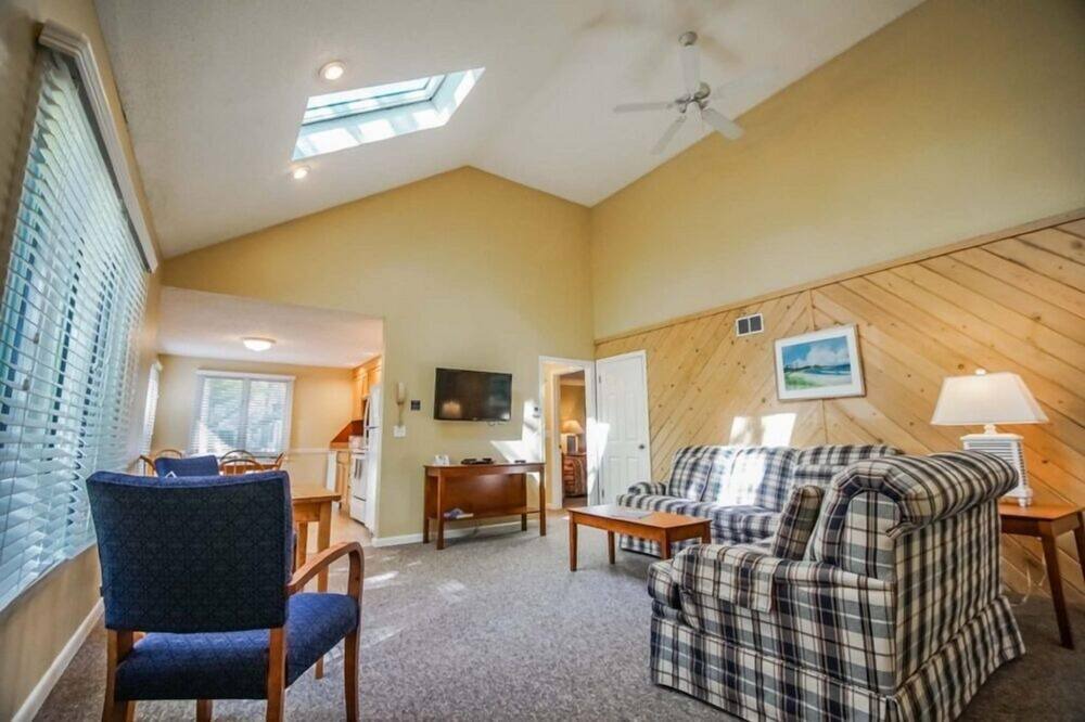 Photo of Livingroom in New Seabury