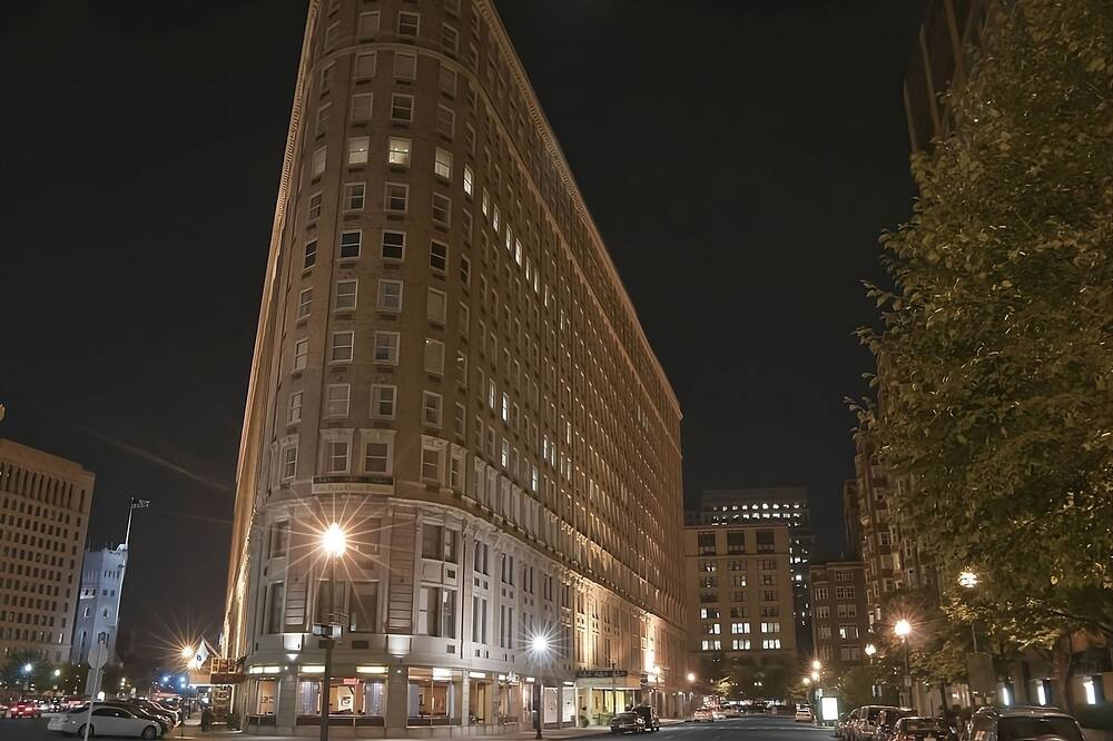 Photo of Outdoor in Downtown Boston