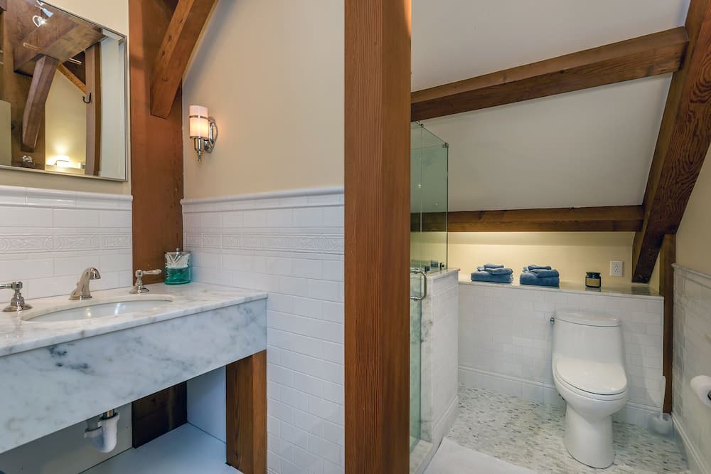 Photo of Bathroom in Kent