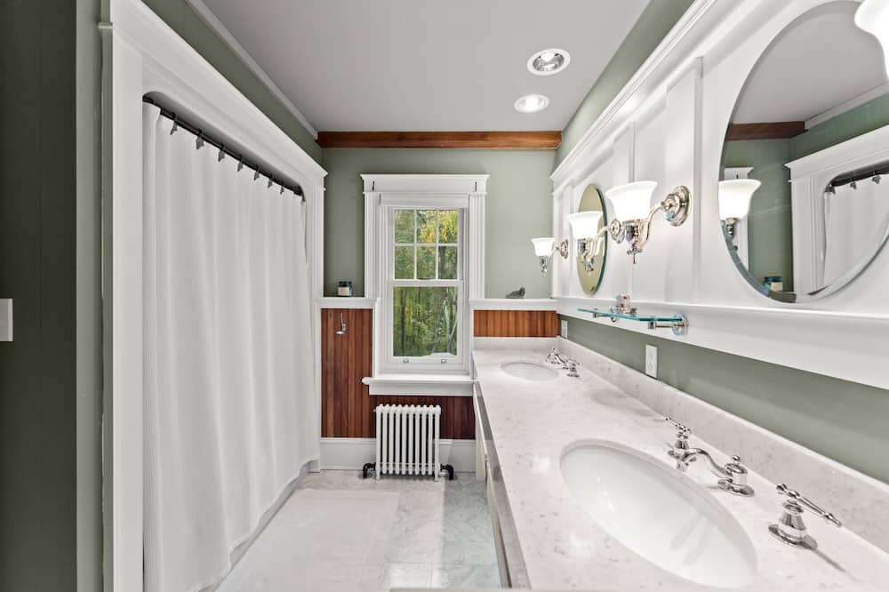 Photo of Bathroom in Kent