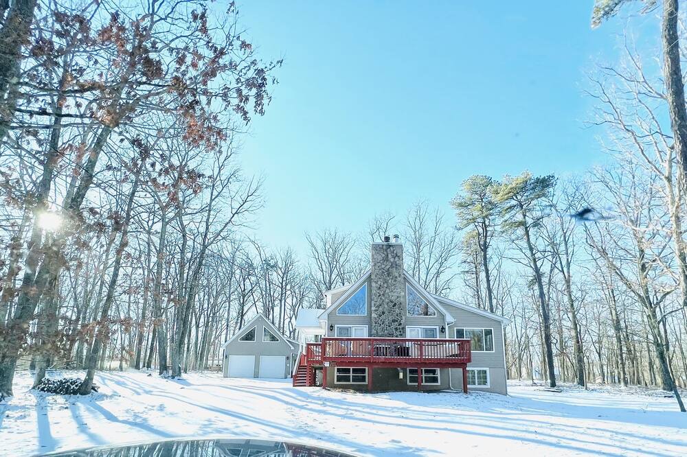Photo of Outdoor in Rowland