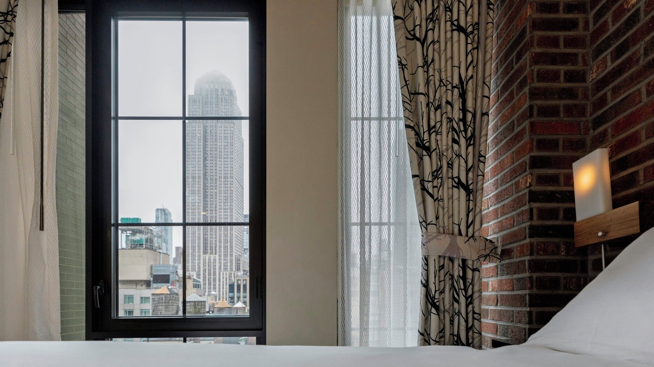 Photo of Bedroom in Midtown