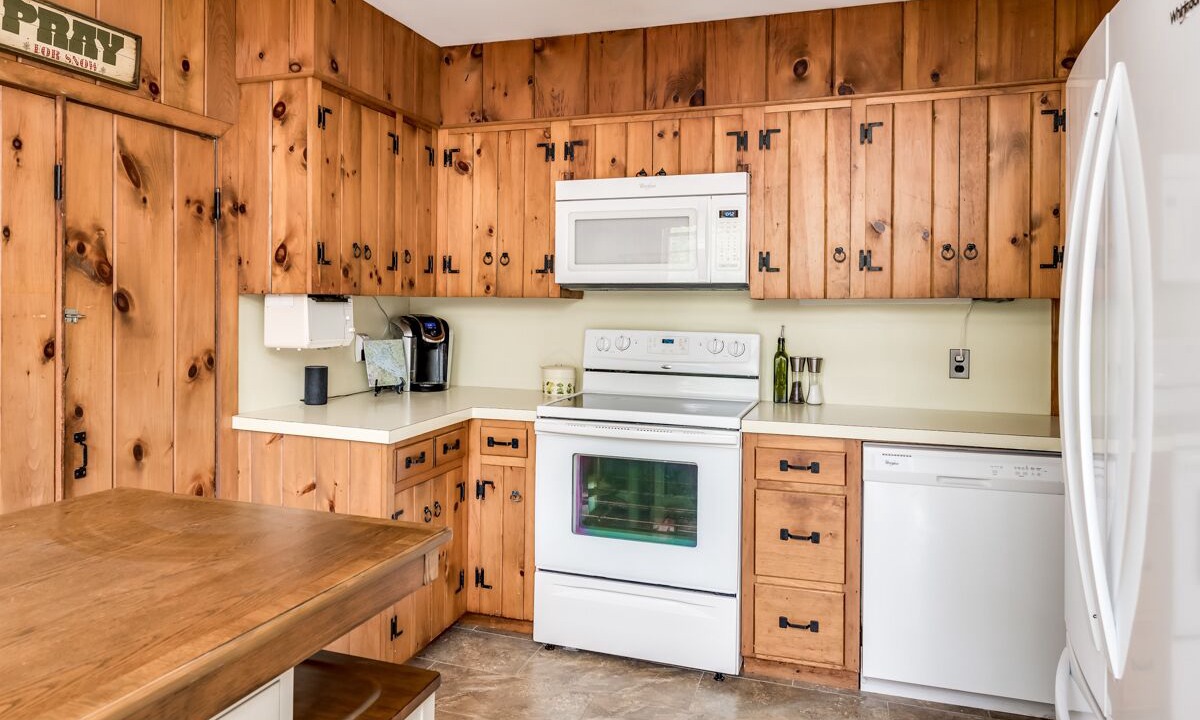 Photo of Kitchen in Melvin Village