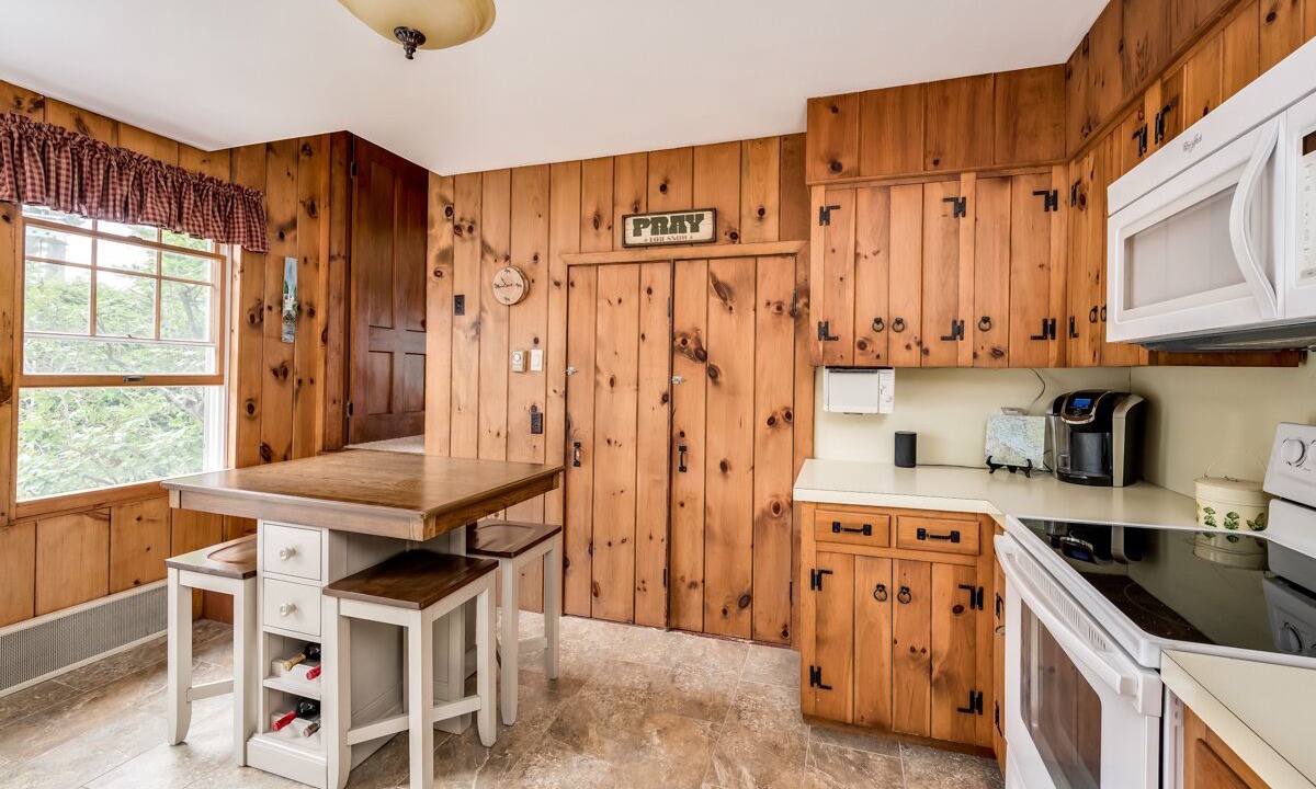 Photo of Kitchen in Melvin Village