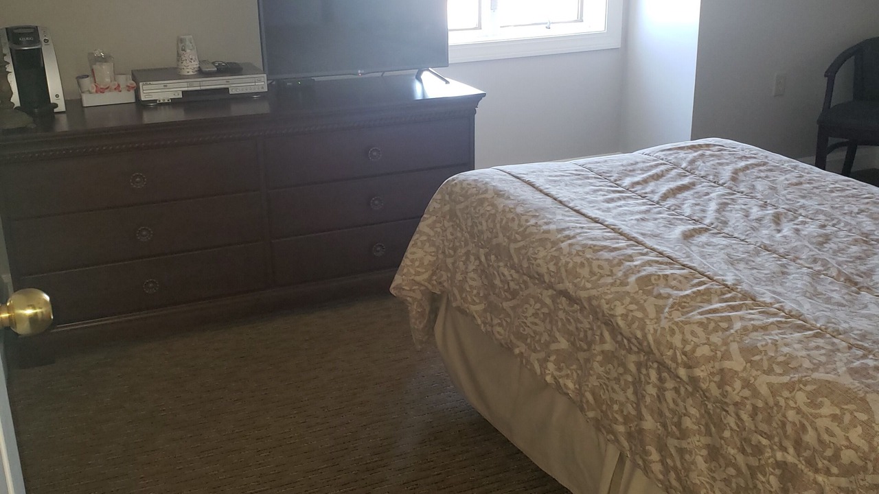 Photo of Bedroom in Yachting Village