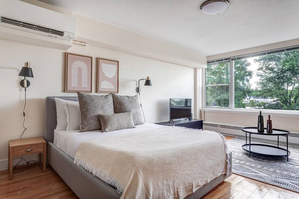 Photo of Bedroom in Corey Hill