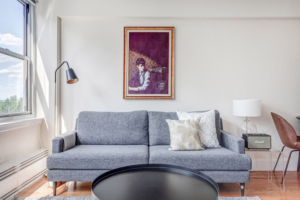 Photo of Livingroom in Corey Hill
