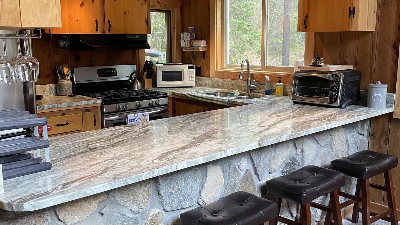 Photo of Kitchen in Center Conway
