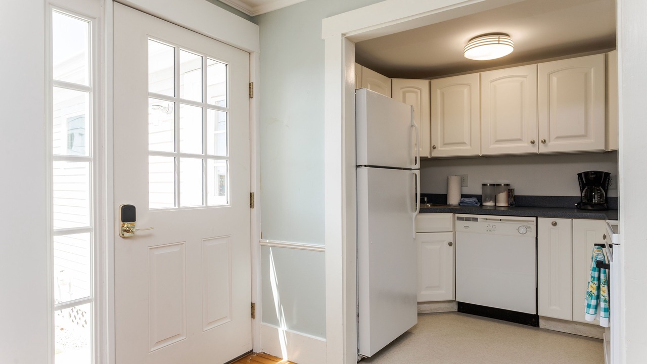 Photo of Kitchen in York Harbor